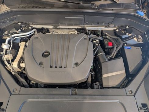 Used 2023 Volvo XC90 B5 Plus w/ Protection Package Premier image 31