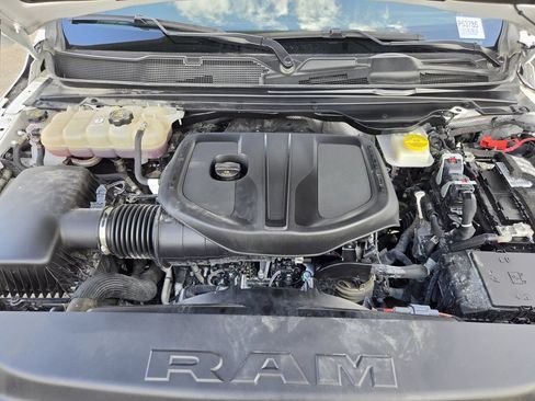 Used 2025 RAM 1500 Big Horn AWD/4WD image 30