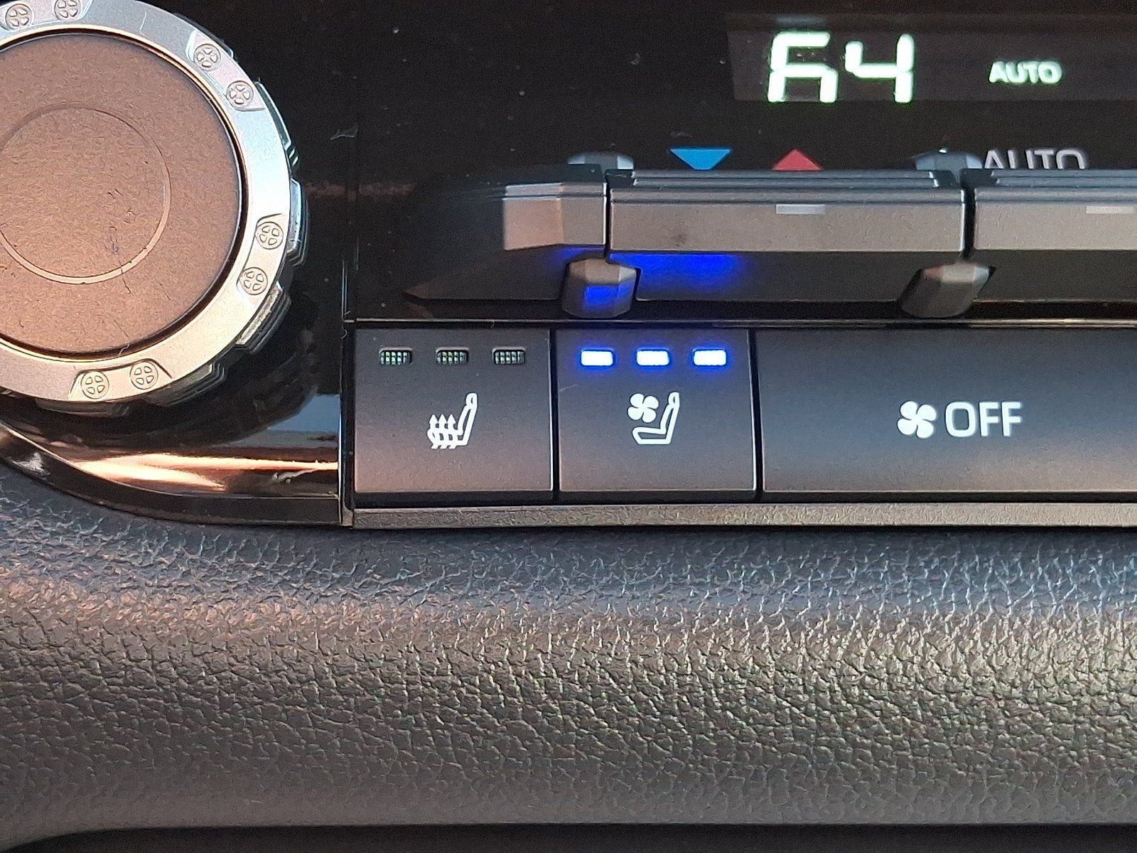 Certified 2026 Toyota Tundra Limited AWD/4WD image 24