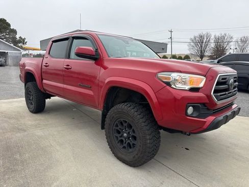 Used 2019 Toyota Tacoma SR5 image 4