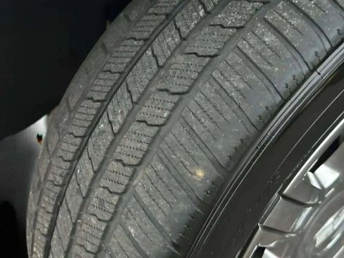 Used 2019 Cadillac Escalade ESV Premium Luxury image 58