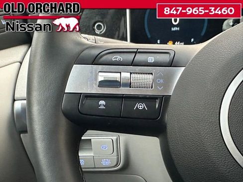 Used 2025 Hyundai Tucson Limited image 19