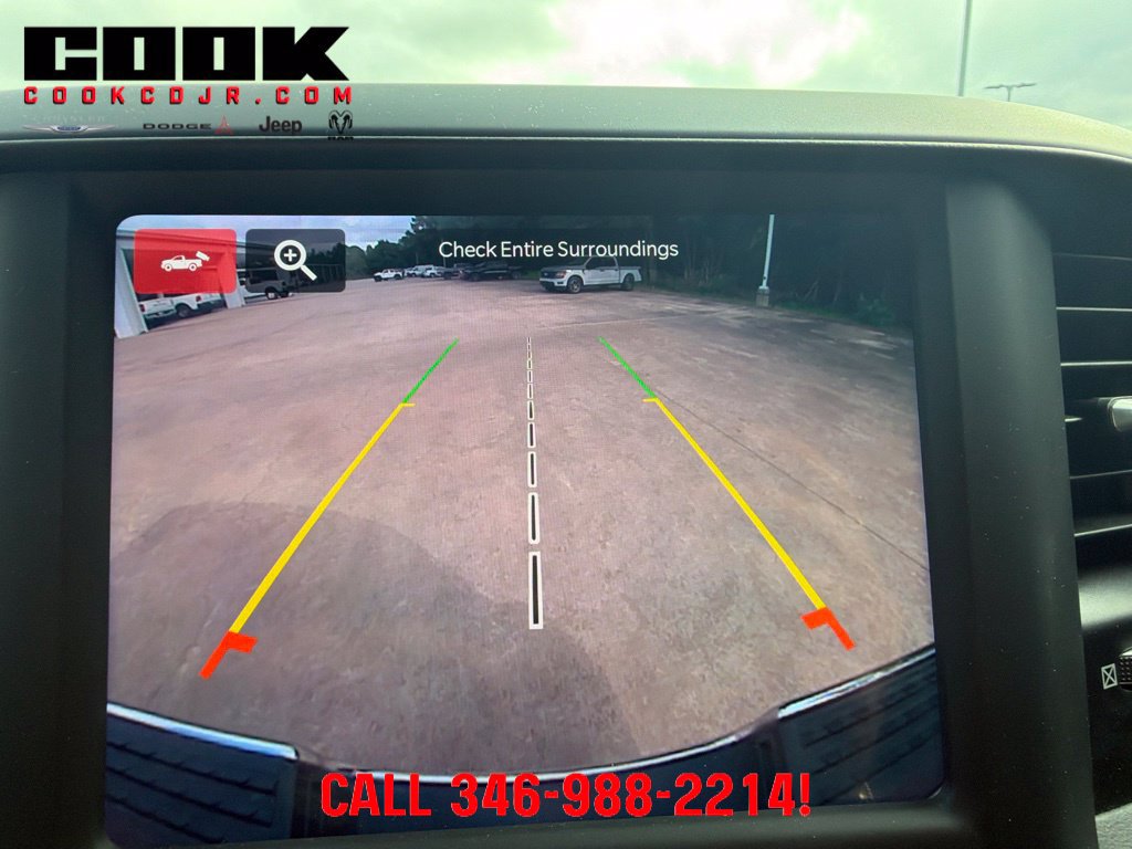 Used 2024 RAM 2500 Tradesman w/ Chrome Appearance Group AWD/4WD image 17