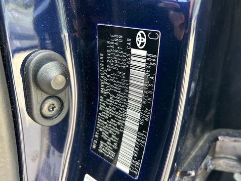 Used 2025 Toyota Corolla LE image 10