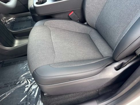 Used 2026 Tesla Model Y 2WD image 19
