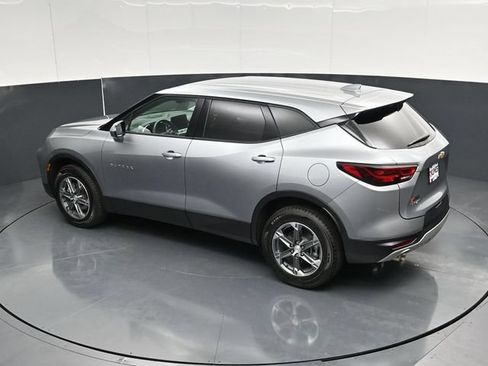 Used 2025 Chevrolet Blazer LT FWD image 52