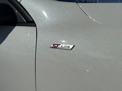 Used 2024 Ford Escape ST-Line w/ Tech Pack #1 image 9