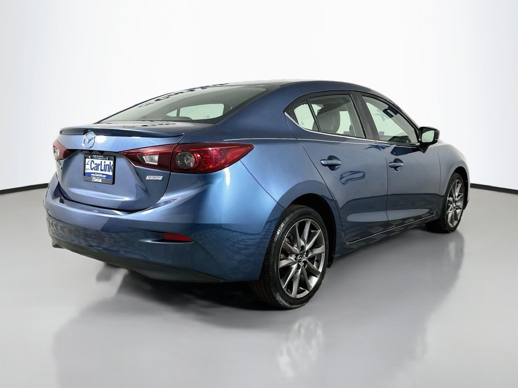 Used 2018 MAZDA MAZDA3 Touring FWD image 8