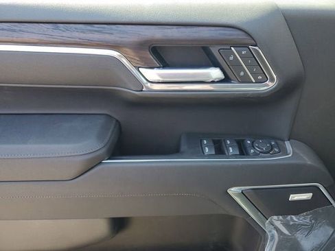 New 2026 GMC Sierra 1500 SLT AWD/4WD image 19