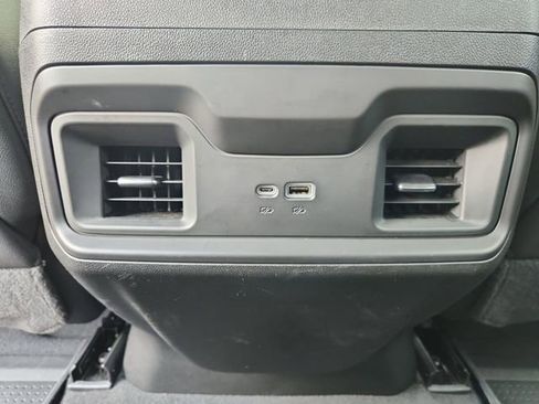 Used 2024 Chevrolet Silverado 1500 RST AWD/4WD image 21