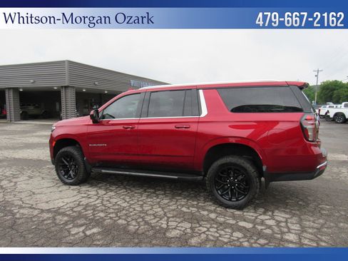 Used 2023 Chevrolet Suburban LS w/ Max Trailering Package AWD/4WD image 9