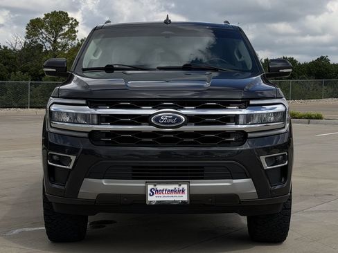 Used 2024 Ford Expedition Max Limited RWD image 7