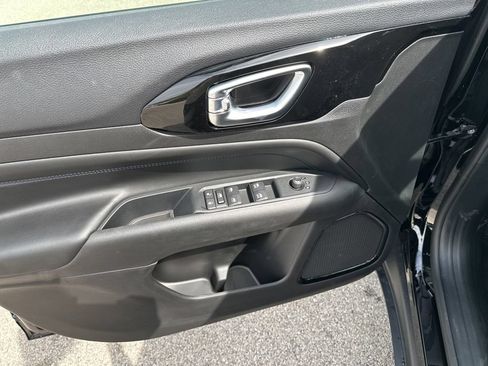 New 2026 Jeep Compass Latitude AWD/4WD image 20