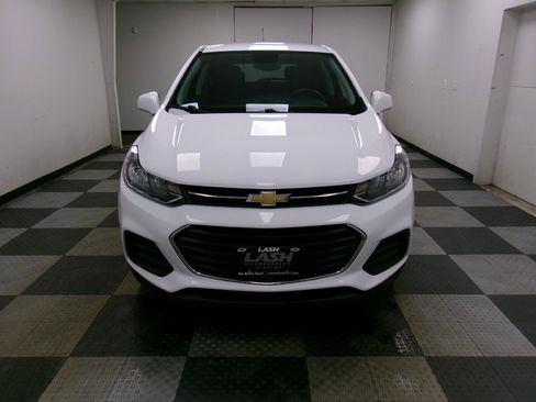 Used 2020 Chevrolet Trax LS w/ Tint and Cruise Package image 14