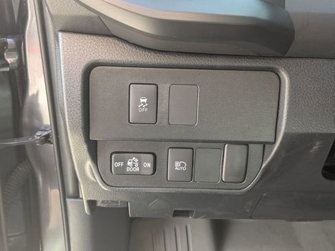 Used 2021 Toyota Tacoma SR image 12