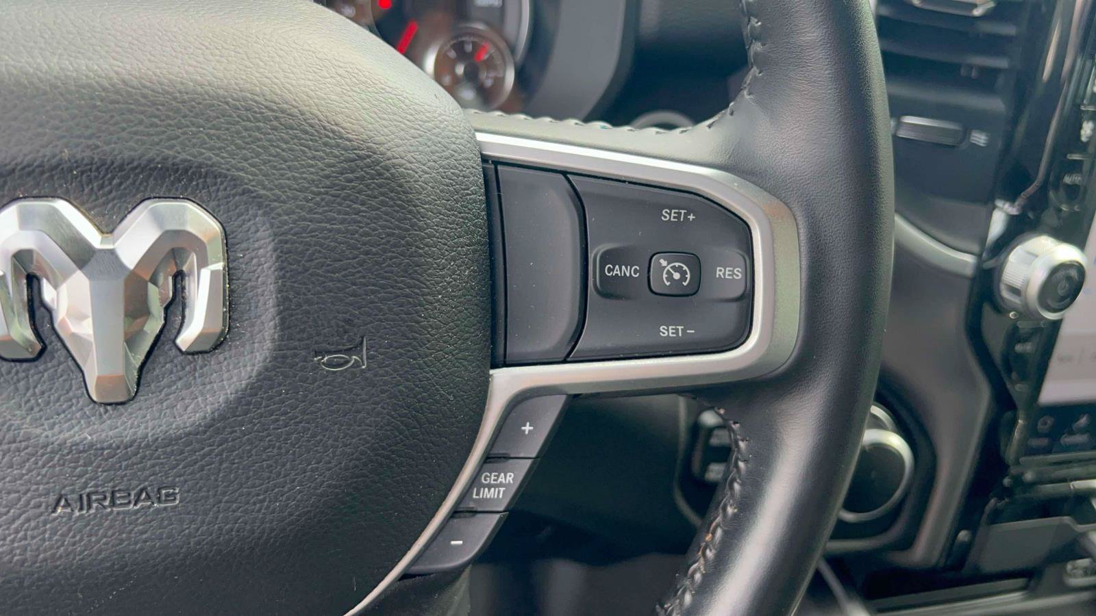 Used 2023 RAM 1500 Big Horn AWD/4WD image 20