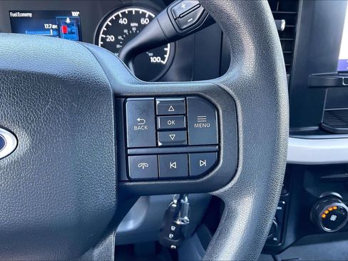 Used 2024 Ford F250 XLT w/ FX4 Off-Road Package AWD/4WD image 23