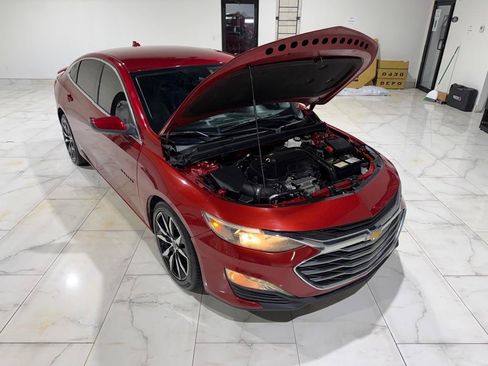 Used 2023 Chevrolet Malibu RS w/ LPO, Floor Liner Package FWD image 4