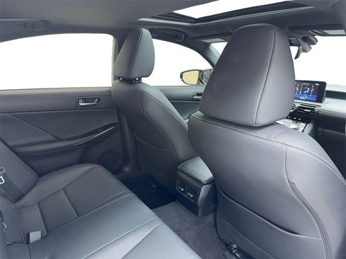 Used 2024 Lexus IS 300 w/ Comfort Package image 47