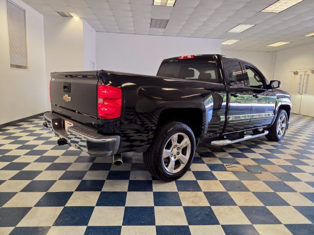 Used 2018 Chevrolet Silverado 1500 LT w/ All Star Edition RWD image 8