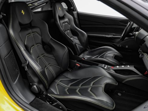 Used 2019 Ferrari 488 GTB RWD image 61