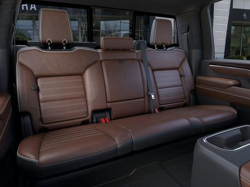 New 2026 GMC Sierra 2500 Denali Ultimate w/ Max Trailering Package AWD/4WD image 17