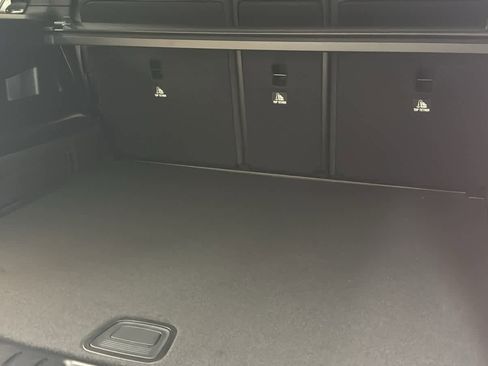 New 2026 Mercedes-Benz GLB 250 4MATIC image 35