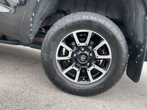 Used 2016 Toyota Tundra SR5 w/ TRD Off Road Package AWD/4WD image 8