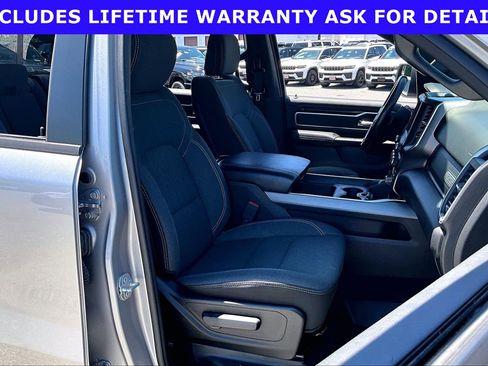 Used 2021 RAM 1500 Big Horn AWD/4WD image 7