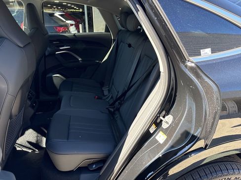 New 2025 Audi Q5 2.0T Premium Plus image 14