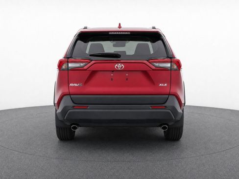 Used 2020 Toyota RAV4 XLE FWD image 10