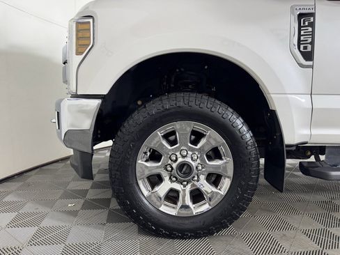 Used 2019 Ford F250 Lariat w/ Lariat Ultimate Package image 11