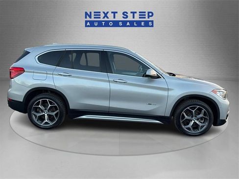 Used 2017 BMW X1 xDrive28i w/ Driving Assistance Package image 9