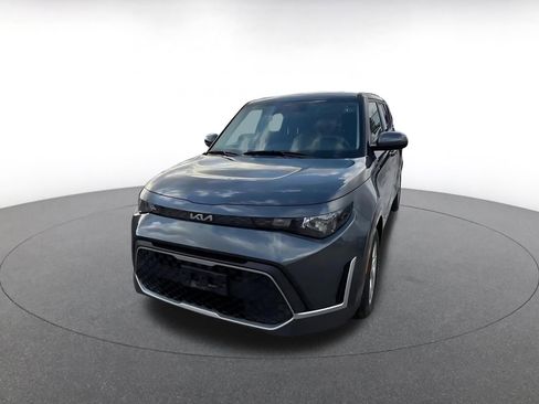 Used 2025 Kia Soul LX w/ LX Technology Package image 7