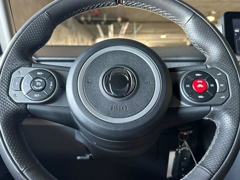 Used 2024 INEOS Grenadier AWD/4WD image 21