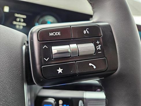 New 2026 Hyundai Ioniq 9 Limited image 14