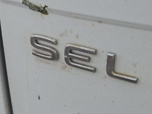 Used 2022 Volkswagen Tiguan SEL R-Line AWD/4WD image 28