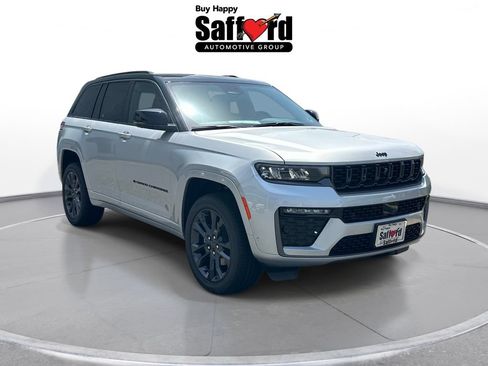 New 2026 Jeep Grand Cherokee Limited AWD/4WD image 10