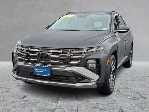 Used 2025 Hyundai Tucson Limited image 4