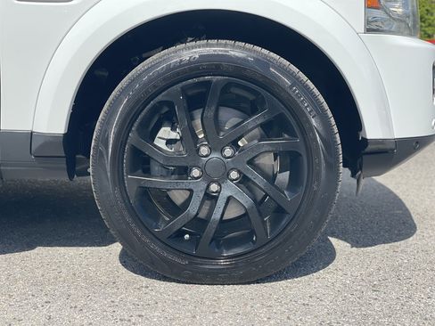 Used 2016 Land Rover LR4 HSE AWD/4WD image 41
