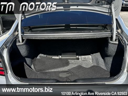 Used 2019 Dodge Charger Police w/ Integrated Display Package RWD image 17