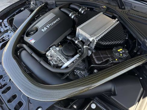 Used 2018 BMW M3 RWD image 30