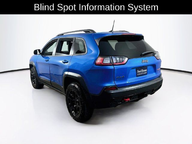 Used 2020 Jeep Cherokee Trailhawk AWD/4WD image 7