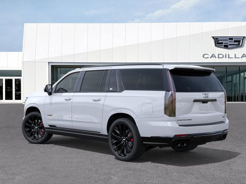 New 2026 Cadillac Escalade ESV V image 3