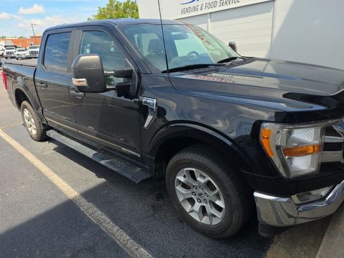 Used 2021 Ford F150 XLT w/ Max Trailer Tow Package RWD image 2