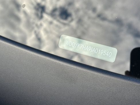 Used 2018 Mercedes-Benz AMG GT Base image 17