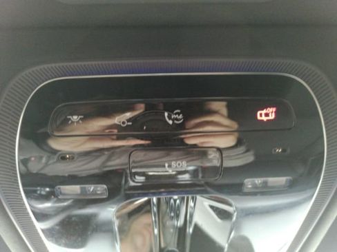 Used 2025 Mercedes-Benz C 300 Sedan image 50