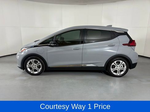 Used 2021 Chevrolet Bolt LT FWD image 7