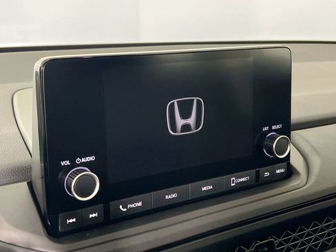 Certified 2025 Honda Accord SE image 15