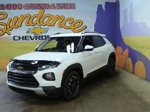 Used 2023 Chevrolet TrailBlazer LT w/ Convenience Package FWD image 7